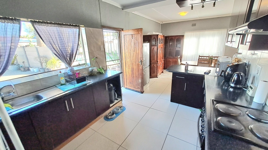 4 Bedroom Property for Sale in Gardeniapark Free State